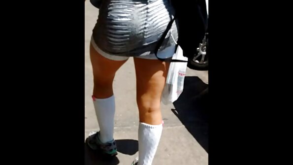 Lily Rader und Arya Fae sind allein mit zwei BBCs