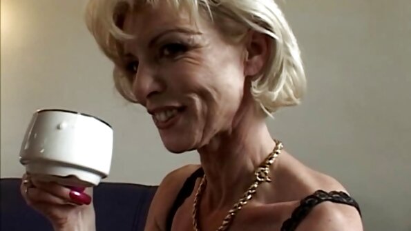 Danielle Delaunay ਸੇਠ ਗੈੰਬਲ ਦੁਆਰਾ ਪਿੱਛੇ ਤੱਕ fucked ਪ੍ਰਾਪਤ ਕਰਦਾ ਹੈ