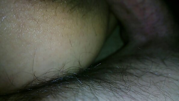 Adria Rae ਗਰਮ ਬਾਹਰ ਜ਼ੁਬਾਨੀ ਅਤੇ ਯੋਨੀ ਸੈਕਸ ਹੈ