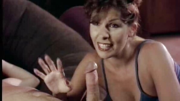 ਹੀਥਰ ਸਟਾਰਲੇਟ ਇੱਕ ਸੱਚਮੁੱਚ ਕਾਮੁਕ ਸੈਕਸ ਸੈਸ਼ਨ ਕਰ ਰਹੀ ਹੈ