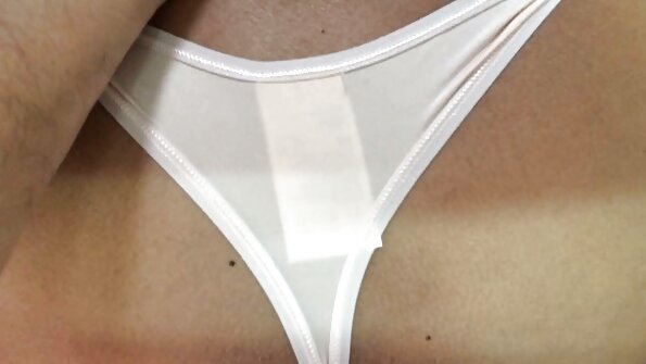 Alexis Fawx ਫਸਣ ਦੇ ਬਾਅਦ ਉਸ ਦੇ ਸ਼ਰਾਰਤੀ ਮਤਰੇਏ ਨੂੰ fucks