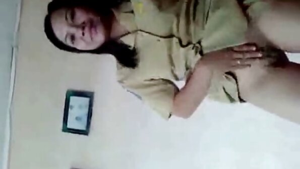 Busty ਸੁਨਹਿਰੀ Kenzie ਟੇਲਰ ਇਸ ਨੂੰ ਖੋਤੇ ਨੂੰ ਲੈ