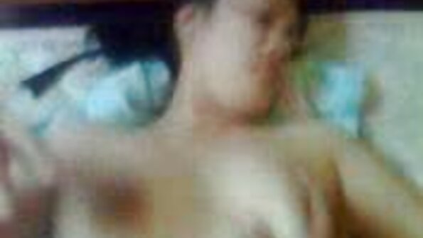 ਕਿੰਕੀ ਟੈਟੂ ਸਲਟ ਏਰਿਕਾ ਬੇਲੁਚੀ ਉਸ ਗੁਦਾ ਸੈਕਸ ਨੂੰ ਪਿਆਰ ਕਰਦੀ ਹੈ