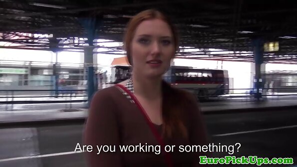 Die wunderschöne PAWG Lena Paul fickt ihren Kerl