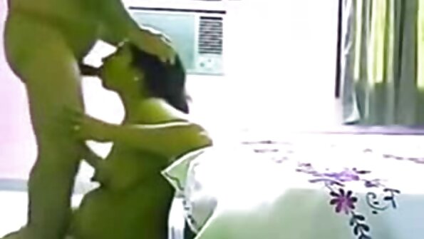 ਕਰਵੀ MILF ਡਾਇਨਾ ਨੂੰ ਕਮ ਦੀ ਹਰ ਬੂੰਦ ਨੂੰ ਨਿਗਲਣਾ ਪੈਂਦਾ ਹੈ