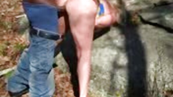 ਐਨੀ ਅਰੋੜਾ ਸਿਆਹੀ ਵਾਲੇ ਸ਼ੈੱਫ ਨਾਲ ਚੂਸਦੀ ਹੈ ਅਤੇ ਚੁਦਾਈ ਕਰਦੀ ਹੈ