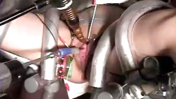 ਜਦੋਂ ਹੇਲੋਵੀਨ ਹੁੰਦਾ ਹੈ ਤਾਂ ਜੈਨਿਸ ਗ੍ਰਿਫਿਥ ਨੇ ਦਫਤਰੀ ਸੈਕਸ ਕੀਤਾ