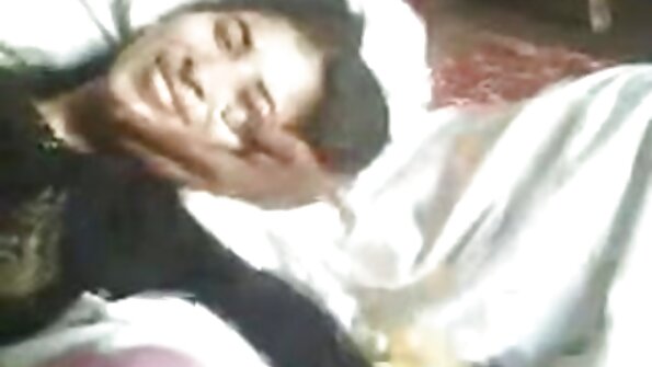 ਕੋਰਟਨੀ ਟੇਲਰ ਨਾਲ ਰੋਮਾਂਟਿਕ ਲੈਸਬੀਅਨ ਐਕਸ਼ਨ